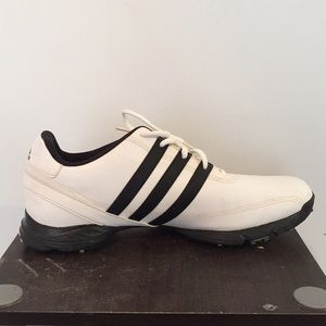 Adidas Traxion Golf Cleats A18